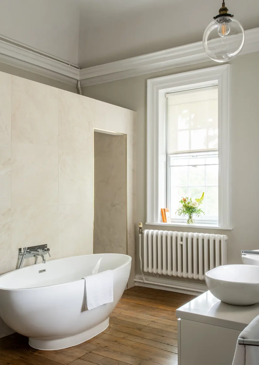 Pelham House Guest Bathroom