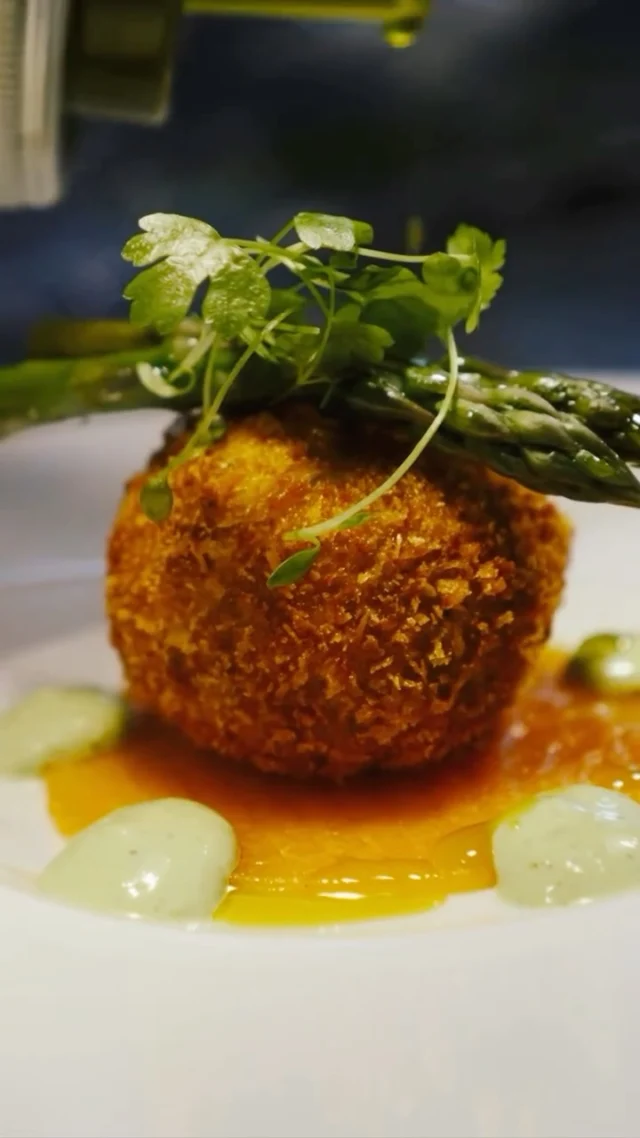 We’re going to let Andy do the talking on this one. If you are looking to explore the seasons and a dining experience you won’t forget, join us for our Summer Chef’s Table! 

📆 Sunday 12th July 
⏰ Tickets close 21st June 

Head to the link in our bio to book your tickets! 🔗 

#pelhamhouse #pelhamhouseweddings #weddingvenue #pelhamhouselewes #leweswedding